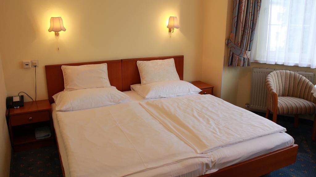 Hotel Josefa Σάλτσμπουργκ Εξωτερικό φωτογραφία