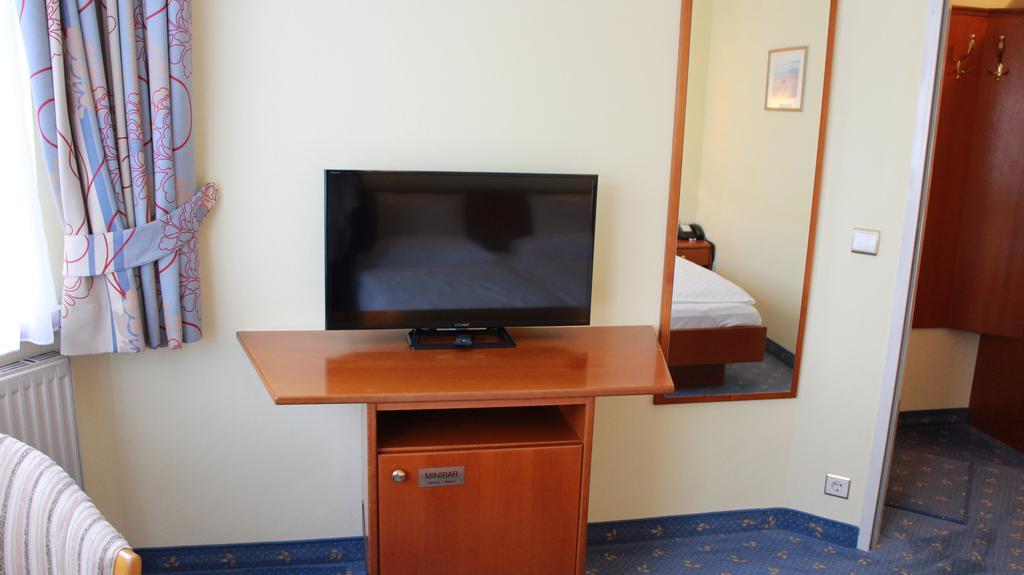 Hotel Josefa Σάλτσμπουργκ Εξωτερικό φωτογραφία