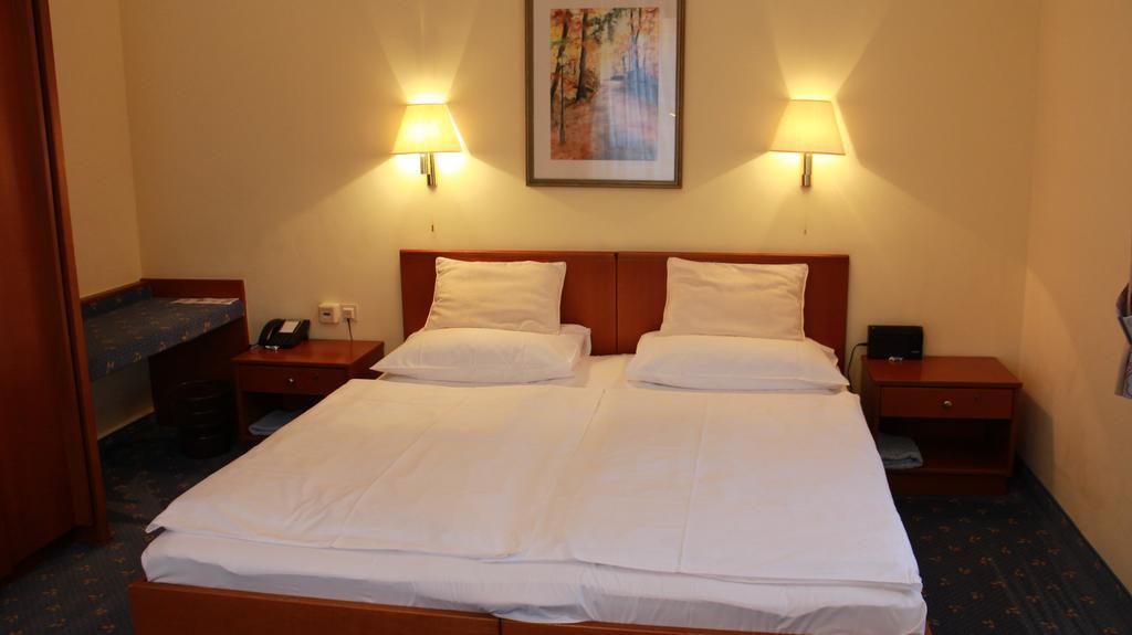 Hotel Josefa Σάλτσμπουργκ Εξωτερικό φωτογραφία